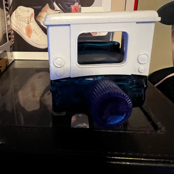 🔥🔥Vintage Avon cologne decanter Mail Jeep🔥🔥 - Picture 5 of 11